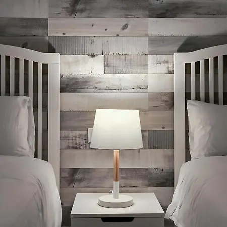Lica Infinity Collection - Maranta Apartment Estepona